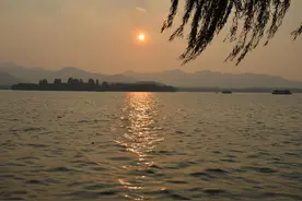 “没本事，格局小”的人，常常把这3句话挂在嘴边图片