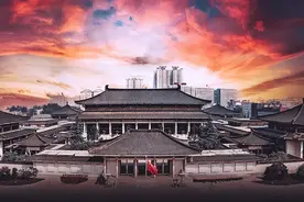 陕西历史博物馆镇馆之宝——镶金兽首玛瑙杯图片