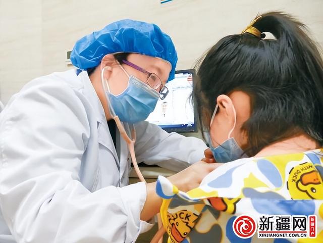 小孩嗓子哑能自愈吗（近期注意防范呼吸道合胞病毒感染 专家提示多数患儿症状会在1至2周内自行消失）