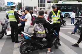 5月起，多地开始严查电动车，4种行为将被严查，2种行为涉及扣车图片