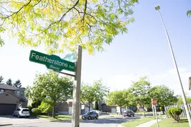 留学在英国，边读名校边赚钱图片