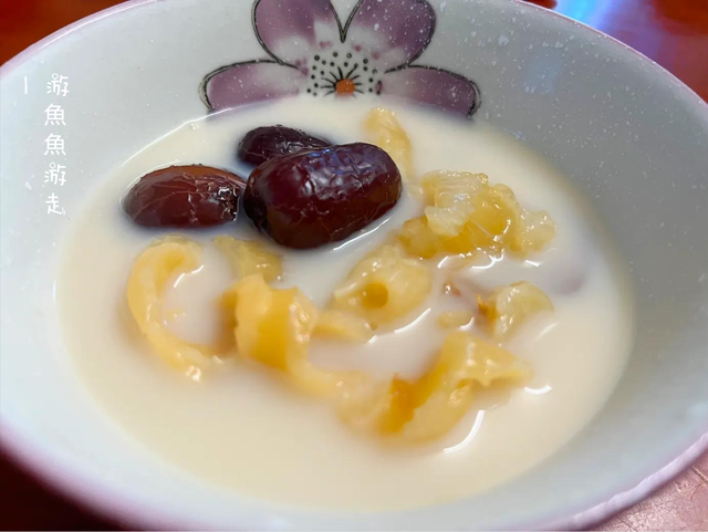 鸭肉炖花胶孕妇可以吃吗 2026年花胶可以煲鸭肉汤吗 鸭肉炖花胶孕妇可以吃吗 2026年花胶可以煲鸭肉汤吗