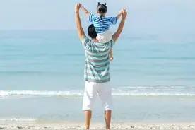 2021最后一天，7幅父女漫画提醒你：养育女孩，一定不要犯这些错图片