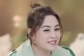 看脸绝美，身材却干瘪，五五分，这10位女星被身材拖累的好惨图片