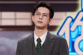 粉丝彻夜在机场等候，李现发文道歉：抱歉没跟你们当面打招呼，让你们白跑一趟，来日方长，总有相见之时！图片