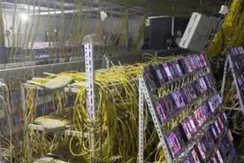 直击现场！揭秘直播间人气爆棚的惊人真相！图片