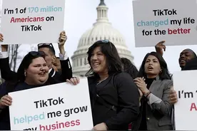 反击美国政府！大量美国网民涌入中国社交APP，称愿交出个人信息图片