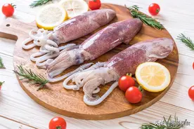 煮八爪鱼咬不动？别用开水煮，牢记3个技巧，鲜嫩又脆弹，无腥味图片