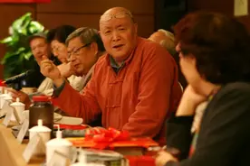 小叶丹牺牲51年后，他的后代终于被找到，李铁映：送到北京来读书图片