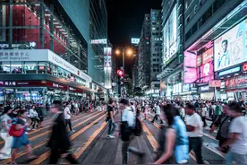 金融中心，香港输给新加坡了吗图片