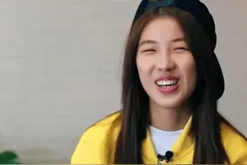 巨婴何时能真正长大？把小姨和舅舅当佣人使唤，吃饭全靠喂图片