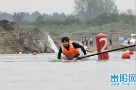 赛事直击！贵州省第十届少数民族传统体育运动会独竹漂项目举行图片