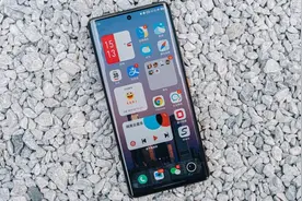 手机到底要不要贴钢化膜？老师傅这样说，这下终于懂了图片