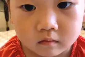 广东3岁女儿问妈妈PP为什么会流血？妈妈教科书式回答让网友点赞图片