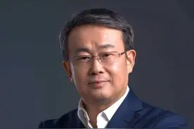 批判苹果没有创新揭开项立刚“中专水平”，“专家”身份露馅了图片