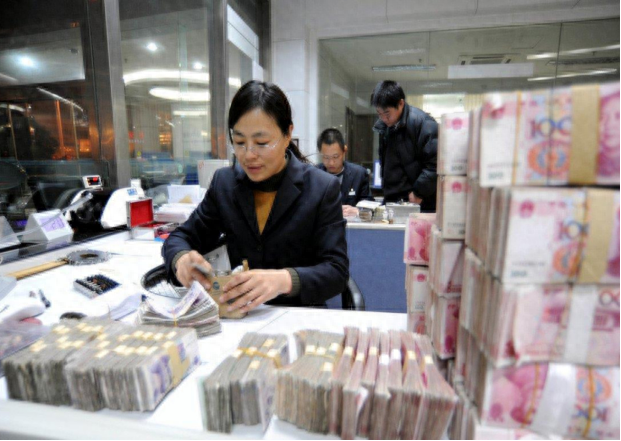 建行龙卡属于什么档次，有100万存款在国内是什么水平 配图19