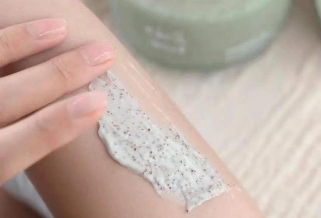 身体乳皮肤掉皮怎么办