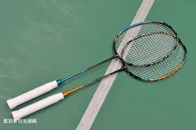 喜欢杀球的必看！十大经典暴力羽毛球拍图片