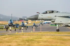 歼10C或将不再列装？贵飞接手未来主打出口，新五代机提上日程图片