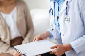 女性对“那件事”没了兴趣，甚至反感？医生说出原因，伴侣要体谅图片