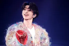 蔡徐坤出事后，他的粉丝都干了哪些事图片