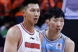 在线打假，拒绝合作！周琦7个字打脸新疆队+媒体，他就要死磕到底图片