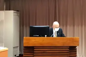 为吸引游客台北故宫祭出烟火水舞无人机表演，台民意代表批不务正业图片