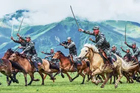 曾经拥有14个骑兵师，解放军陆军基本机械化，我军为何还保留骑兵图片