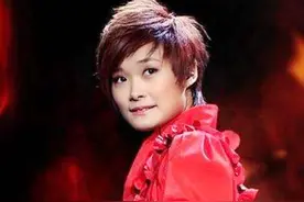 李宇春之母徐圣云：担心女儿的婚事，求媒体放过女儿图片