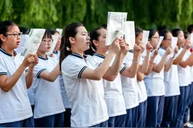 “普通孩子最好的出路是学医”，人大教授的肺腑之言，想想太真实图片