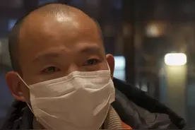 哥哥生日那天弄丢了弟弟，他背负了二十多年的自责终于找到了弟弟图片