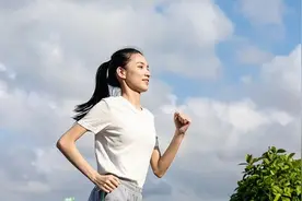 运动至少30分钟才能燃脂！最佳燃脂心率黄金公式来了！图片