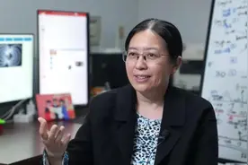 34岁全职回国，这位北大校友用10年创造一个“中国首次”图片