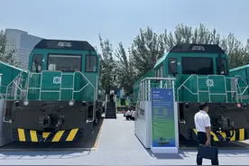 中车发布多款新能源机车 老旧机车换新将带动万亿产业链升级图片