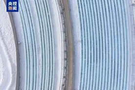 第一视角体验哈尔滨521米冰滑梯图片