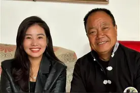 5天涨粉90万！杨妞花和养父直播因太多人刷礼物关播图片