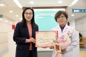 “妙手仁心美医生”李艳：医生之美，是要为人带来力量感图片