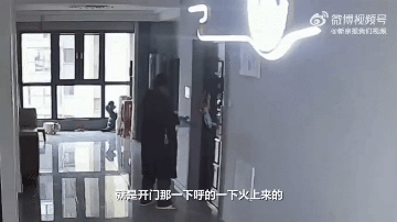 氢气球瞬间爆燃！火焰扑面而来……警惕这个“炸弹”！图片