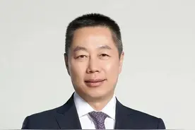 4.8万亿平安人寿副总经理胡景平履历被撤，或已退休；总助赵津接棒分管个险、机构督导部；2024年人事巨变，今年或仍持续图片