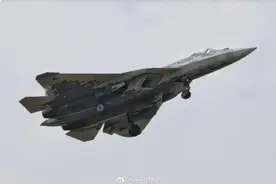 中国航展｜苏-57抵达珠海，中俄三款隐身战机或首次同台亮相图片