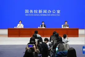 国家外汇局：当前居民出境旅游、留学已基本回归至疫情前水平，未来增速将趋于平缓图片