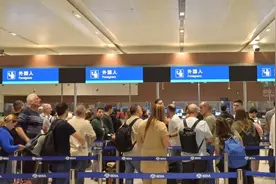 北京边检：确保免签政策高效落地 全力保障口岸安全有序图片
