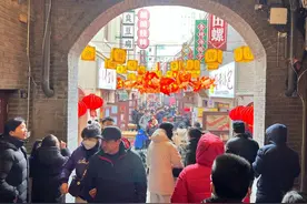 人文青岛|曲艺大咖闯江湖的驿站——劈柴院里的民间烟火和传奇故事图片
