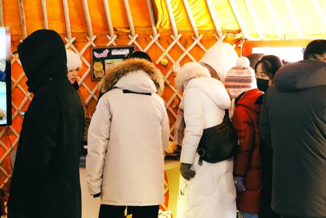 第二十一届冰雪那达慕开幕！呼和浩特文旅体验空间全是人从众！
