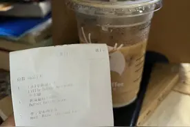 多次靠联名收割流量，“联名一哥”瑞幸却不能保证消费者到手黄油小熊联名杯？图片