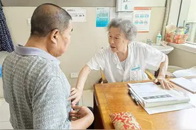 全国名老中医李恒明：行医60余年 始终热爱中医事业｜看见正能量图片