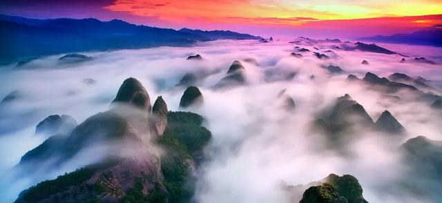 秋冬游资源！雾凇染丹霞，油茶暖红韵，这趟桂北秘境之旅很治愈