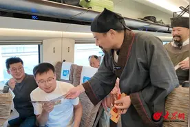 郓城水浒特色文旅项目闪耀日兰高铁首发之旅 凭借高铁票可免费畅游水浒好汉城景区图片