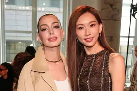 林志玲同框安妮·海瑟薇，东西方女神美得各有千秋图片