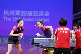 韩国获得亚运乒乓球女双冠军图片